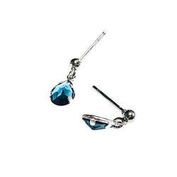 11月の誕生石　再入荷！〜シックブルーの雫〜 ロンドンブルートパーズのドロップカットピアス サージカルステンレス316L 8枚目の画像