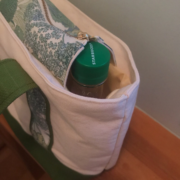 リバティと帆布のトートバッグ（緑） 3枚目の画像