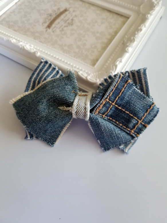 デニムリメイク　ヘアピン　クリップ　レザータグ　ハラコ　ハンドメイド デニムリメイクヘアピンクリップレザータグハラコハンドメイド