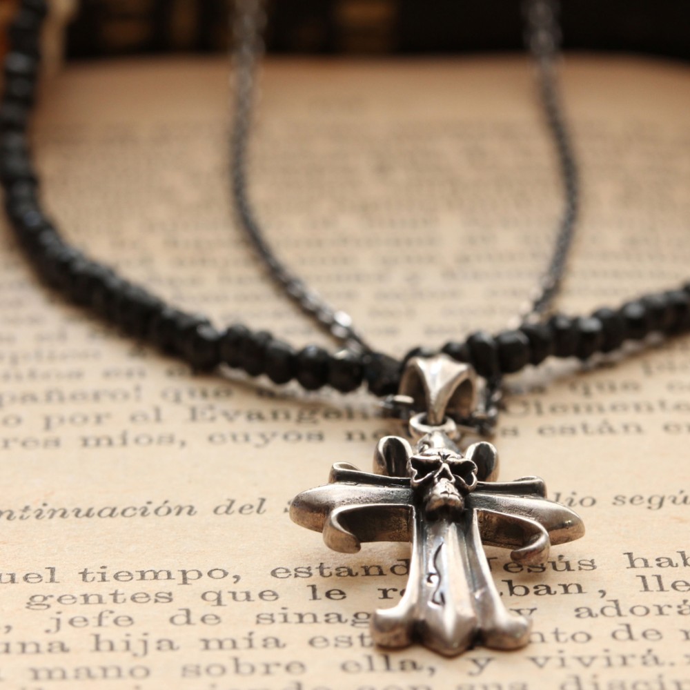 *black spinel&chain layeredネックレス