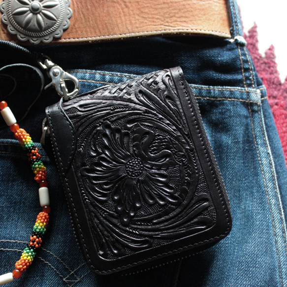 *Leather carving Wallet 1枚目の画像