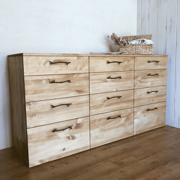 ✨美品✨CERISE チェスト　キャビネット　サイドボード　キッチンボード ✨美品✨CERISE チェスト キャビネット サイドボード キッチン