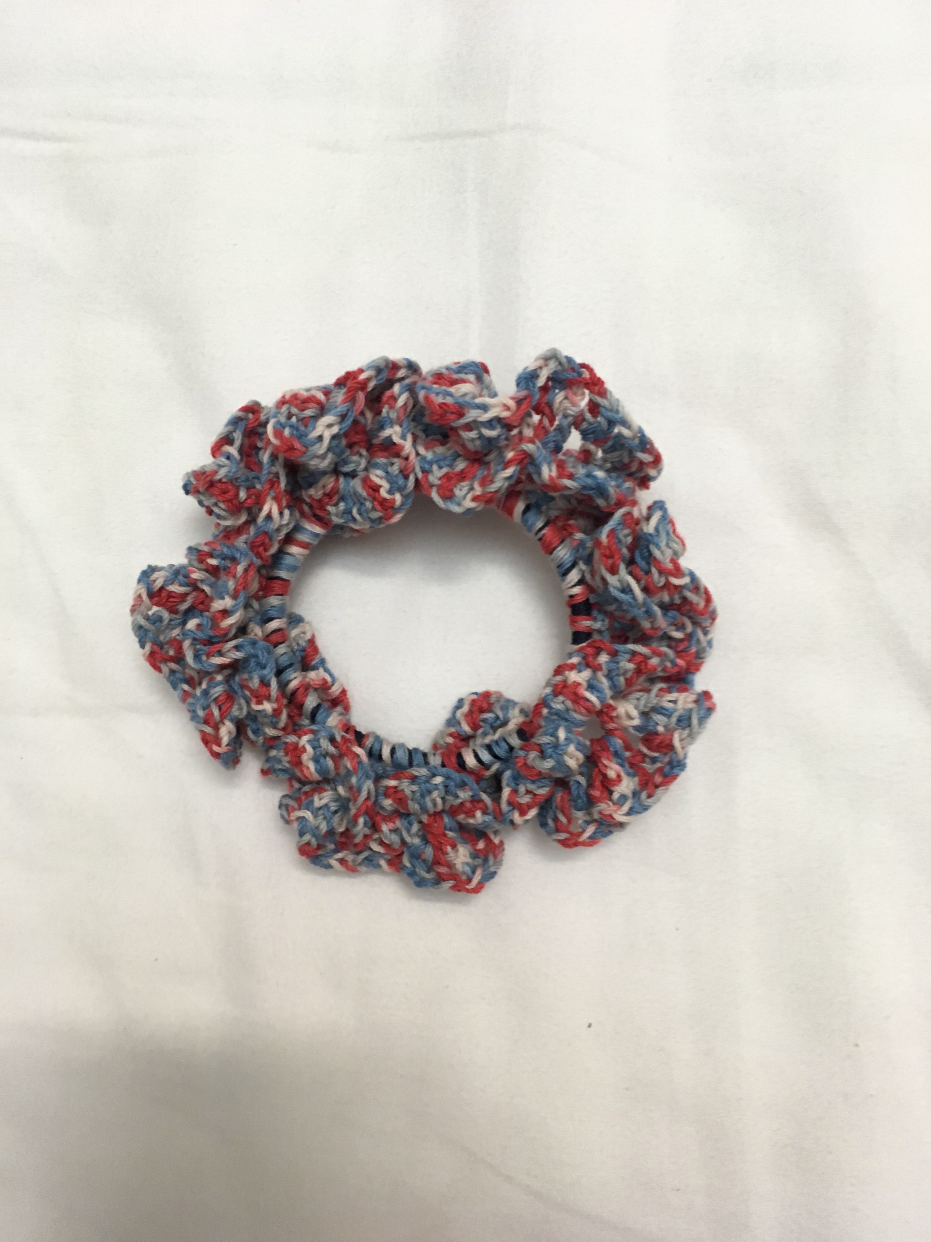 お取り置き可！かぎ針編みシュシュ・2段フリル・マーブル・ヘアアクセサリー・髪飾り