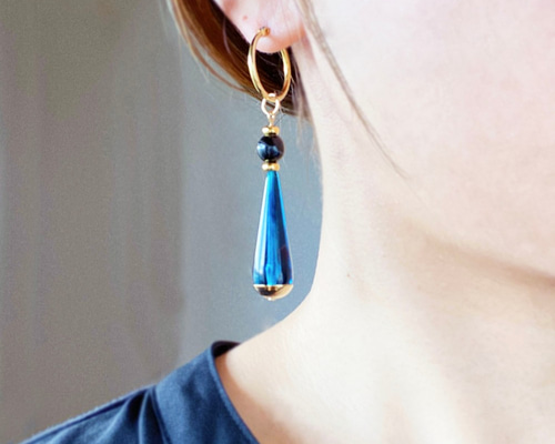 ドイツ製 ロングドロップビーズ <blue> フープピアス / イヤリング 