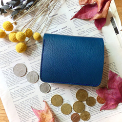 イタリア革の二つ折り財布／ブルー 1枚目の画像
