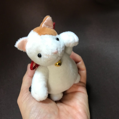 ちっちゃい招き猫 【猫の日2025】 ぬいぐるみ ikuko 通販