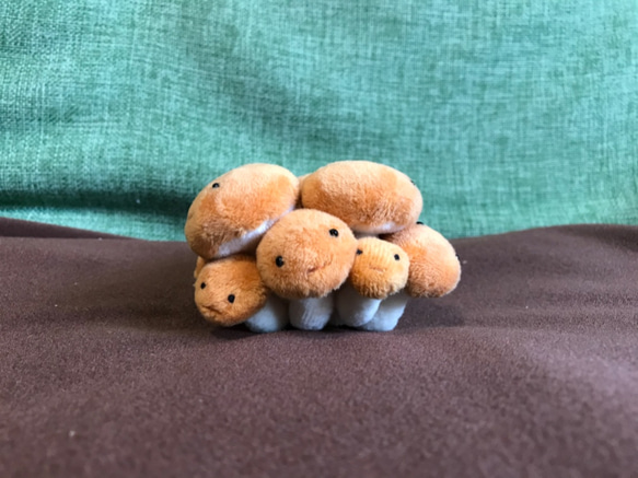 きのこさん(ひと株)【受注製作】 ぬいぐるみ ikuko 通販 きのこさん(ひと株)【受注製作】 ぬいぐるみ ikuko 通販