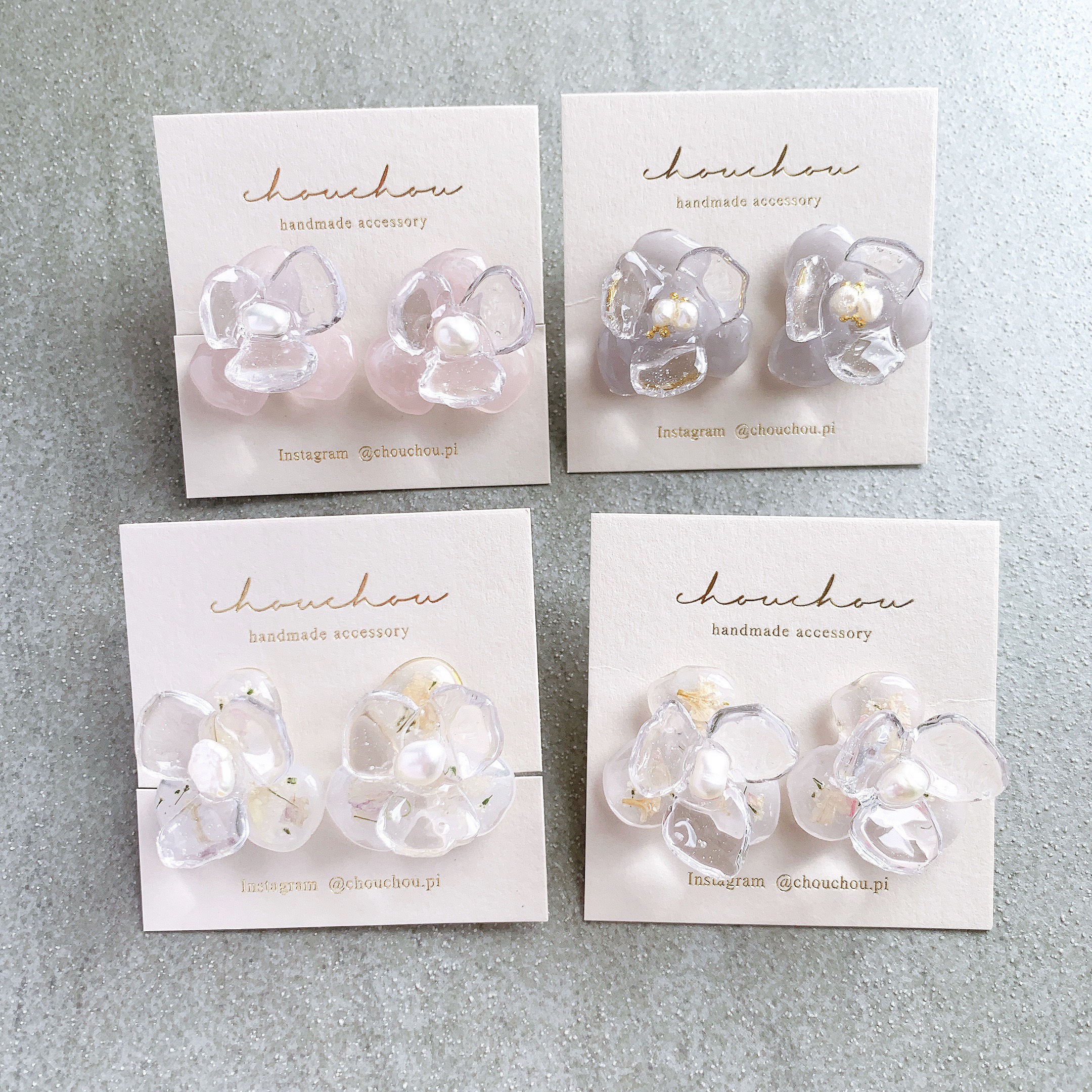 No.1006★ハンドメイド❤️SALE❤️フラワーレジンイヤリング
