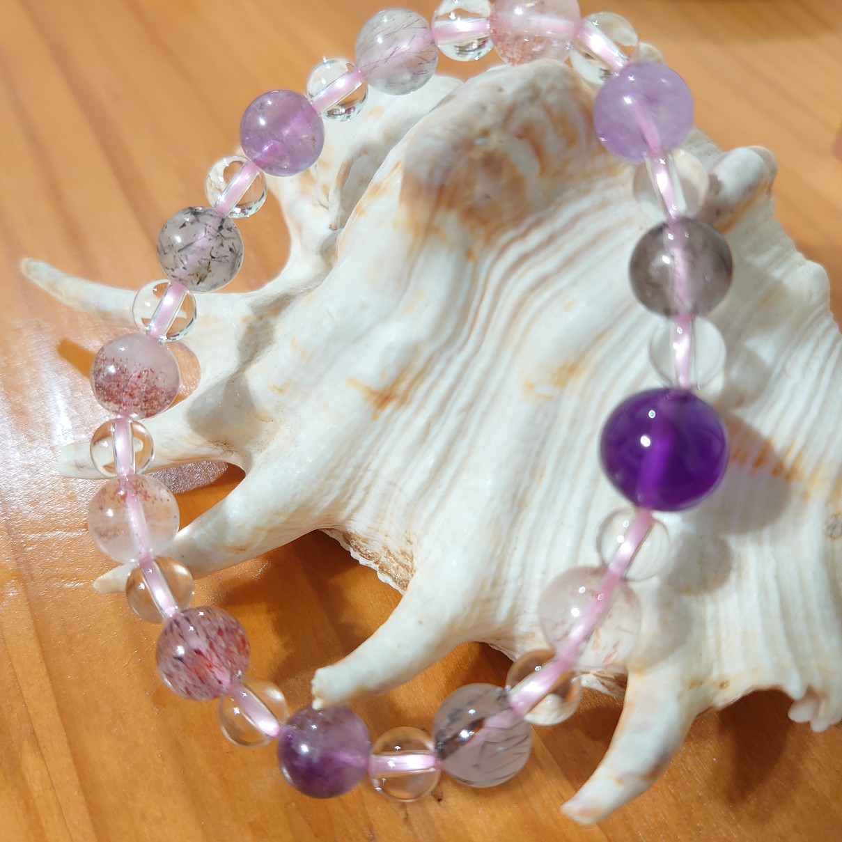 浄化も運気上昇を願い～オールマイティーなセイクリッドセブンとアメジスト、水晶の一点物ブレスレット16cm～