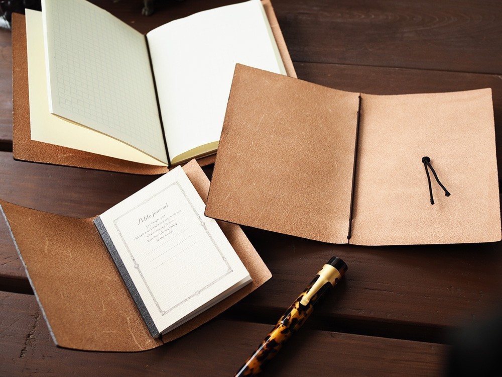 姫路レザー 本革メモカバー [JIS規格 B7ノートサイズ]        Ω