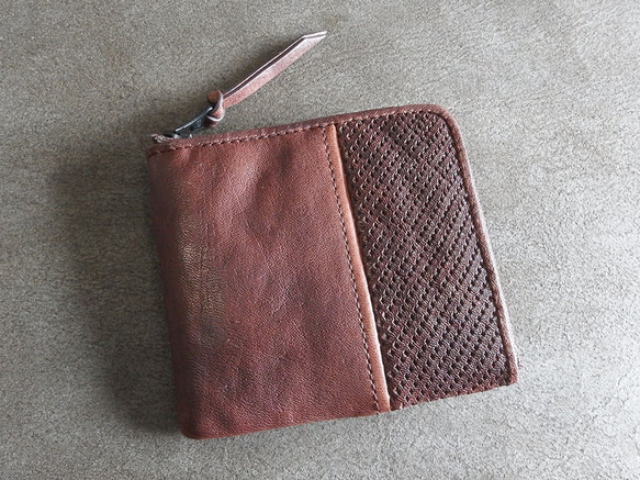 馬革　薄型の小さい財布です。Ｌファスナー小銭入れ。チョコ。　ミニ財布・コンパクト財布・ホース　レザー　 1枚目の画像