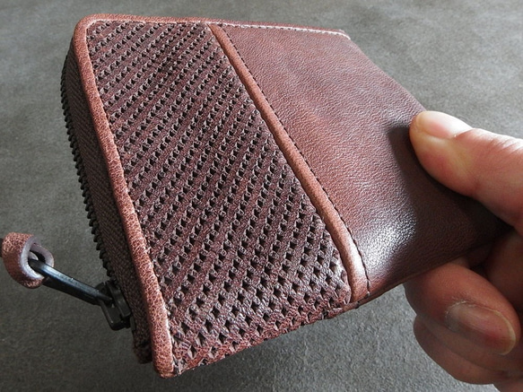 馬革　薄型の小さい財布です。Ｌファスナー小銭入れ。チョコ。　ミニ財布・コンパクト財布・ホース　レザー　 5枚目の画像