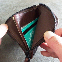 馬革　薄型の小さい財布です。Ｌファスナー小銭入れ。チョコ。　ミニ財布・コンパクト財布・ホース　レザー　 6枚目の画像
