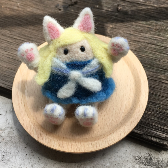 （客製訂製）動物裝扮的小傢伙 蛋型小玩偶 羊毛氈人形擺件/鑰匙圈 第2張的照片