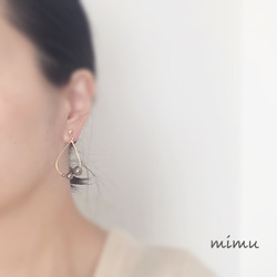 チャコールグレー☆pearl×drop hoop earring[ピアス] 3枚目の画像