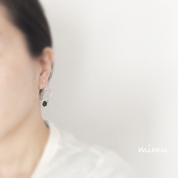 [1月誕生石]オニキス×gold hoop earring[ピアス] 3枚目の画像