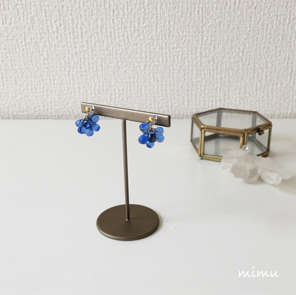 鮮やかなブルー☆チェコガラスつぶつぶイヤリング [ノンホールピアス･ピアス] 3枚目の画像