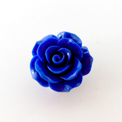 [石美 SEKIBI] 天然 オオシャコガイ 薔薇 彫刻 帯留め 瑠璃紺（るりこん）色 Mini 4枚目の画像