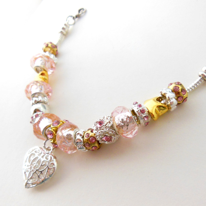ベネチアンガラスビーズ ラインストーンチャーム 羽織紐 〔ペールピンク〕