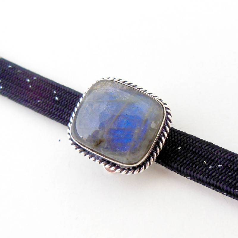 [石美 SEKIBI] ラブラドライト 銀細工 帯留め