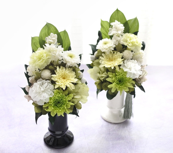 翠・SUI》仏花◇花器の色が選べます♢﻿お供え花・すべて