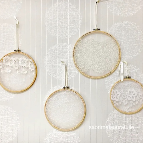 レースの壁飾り(白の珊瑚)23cmー新築祝い 引越し祝い 結婚祝いにもー