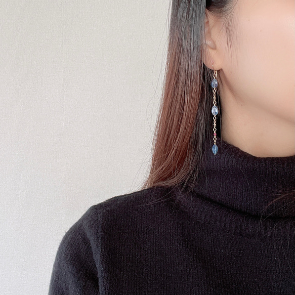 14kgf カイヤナイト(oval)×ルビー ロングピアス 6枚目の画像