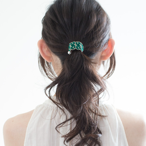 連続あわじ結びのポニーフック[グリーン] その他ヘアアクセサリー