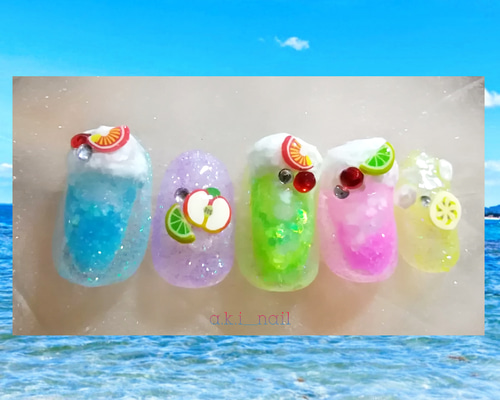 ネイルチップ・付け爪 _fuzakeruna 7338011022495752192.jpg