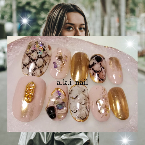 design33】韓国 ホワイトムーンネイルチップ ネイルチップ（つけ爪  