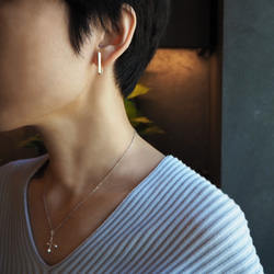 geometric a earring_幾何a耳環 計師 訂製 珠寶 謝禮 伴娘禮 閨蜜 第3張的照片