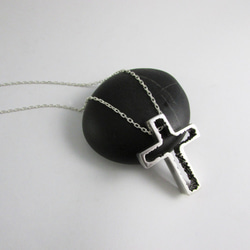 mittag NL317 cross a necklace_十字架a項鍊 925純銀 限量 設計師手做 附品牌原木珠寶盒 第4張的照片