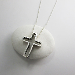 mittag NL317 cross a necklace_十字架a項鍊 925純銀 限量 設計師手做 附品牌原木珠寶盒 第5張的照片
