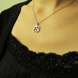 mittag NL354 lucky charm necklace_幸運草項鍊 純銀 限量 設計師手做 附品牌原木珠寶盒 第1張的照片