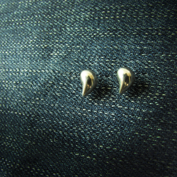 mittag ER403 comma earrings_逗號耳環 925純銀 限量 設計師手做 附品牌原木珠寶盒 第3張的照片