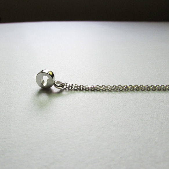 mittag NL702 round heart necklace_圓心項鍊 純銀 限量 設計師手做 附品牌原木珠寶盒 第4張的照片