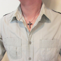 mittag NL810 cross c necklace_十字架c項鍊 925純銀 限量 設計師手做 附品牌包裝 第2張的照片