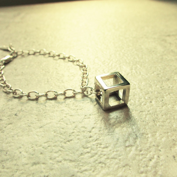 mittag BL809 Cube bracelet_立方體手鍊 925純銀 限量 設計師手做 第1張的照片