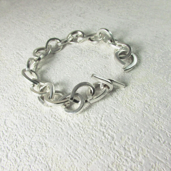 horseshoe bracelet_馬蹄鐵手鍊  mittag 925銀 限量 珠寶 婚戒訂製 台灣品牌 第3張的照片