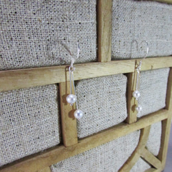 cherry pearl earring_櫻桃珍珠耳環 mittag 925銀 限量 設計師 手作 客製 珠寶 飾品 第3張的照片