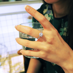 bloom diamond ring_綻放鑽戒 對戒 婚戒 求婚戒 訂婚戒 限量 設計師 手作 客製 訂製 珠寶 第3張的照片