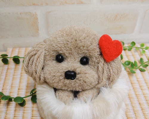 犬ポンポン トイプードル(ふわふわ丸形クッション、羊毛フェルトの