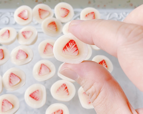 苺大福 6～50個入り 発送目安:3～21日 スイーツデコ ミニチュア