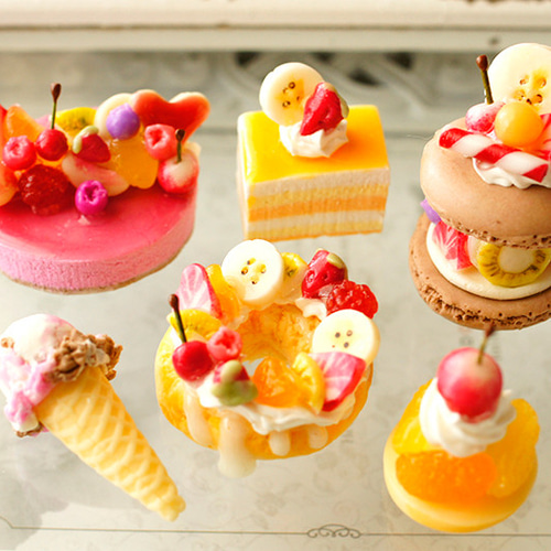 w173 デコパーツ パーツまとめ大量プラ合金フルーツマカロン