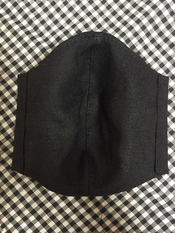 ハンドメイド 布マスク 立体 大人用 上質黒リネン 3枚目の画像