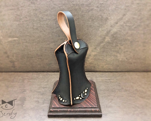 スタッズ装飾の黒いケース Star Studs 807 For iPhone X Case - Sinra Design Works