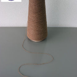 ピュアキャメル100%毛糸　1/5.5NM 日本製　300g ナチュラルキャメル 4枚目の画像