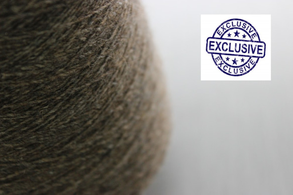 ピュアカシミヤ100％毛糸  1/5nm 日本製 300g ブラウン 2枚目の画像