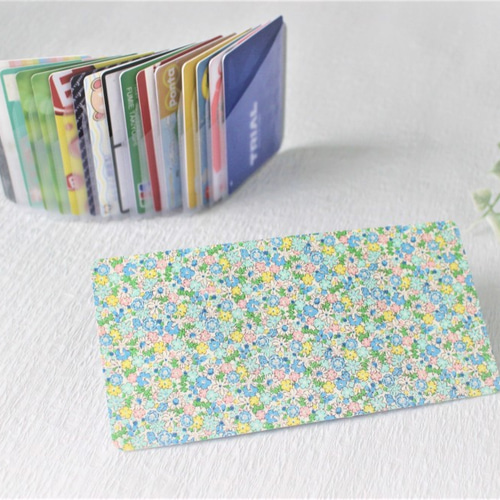 299 薄型！長財布用カードケース 15枚 縦型（花柄) カード入れ