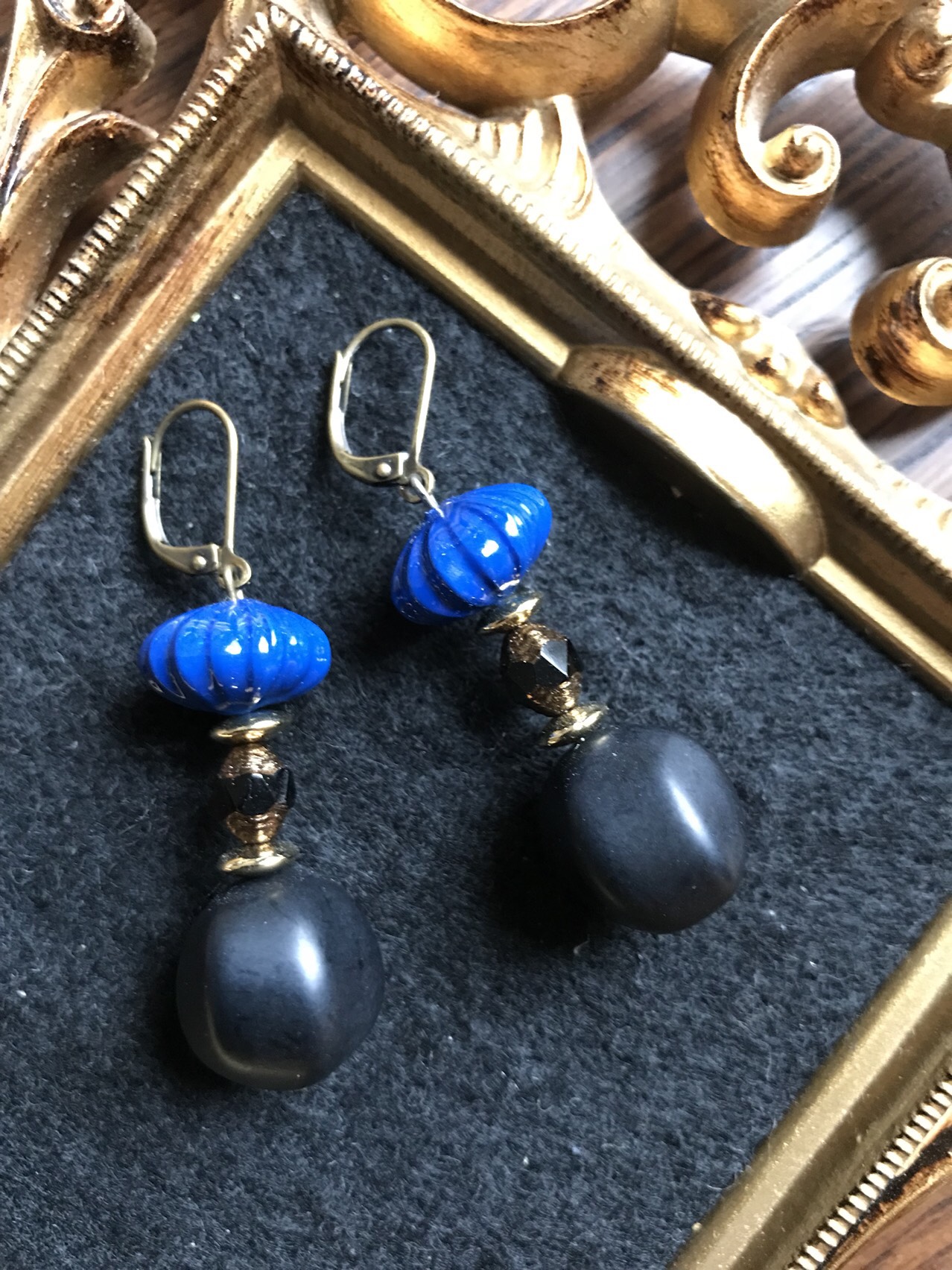 ビンテージビーズピアス